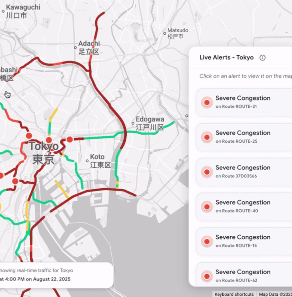Mapa de tráfico de Tokio en tiempo real que muestra múltiples alertas de congestión severa en las principales rutas, resaltadas en rojo.